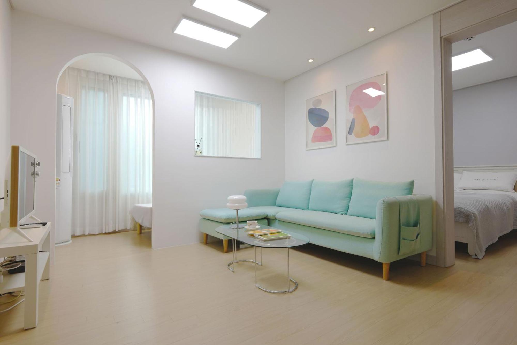 H House Yeonnam Apartment Сеул Екстериор снимка
