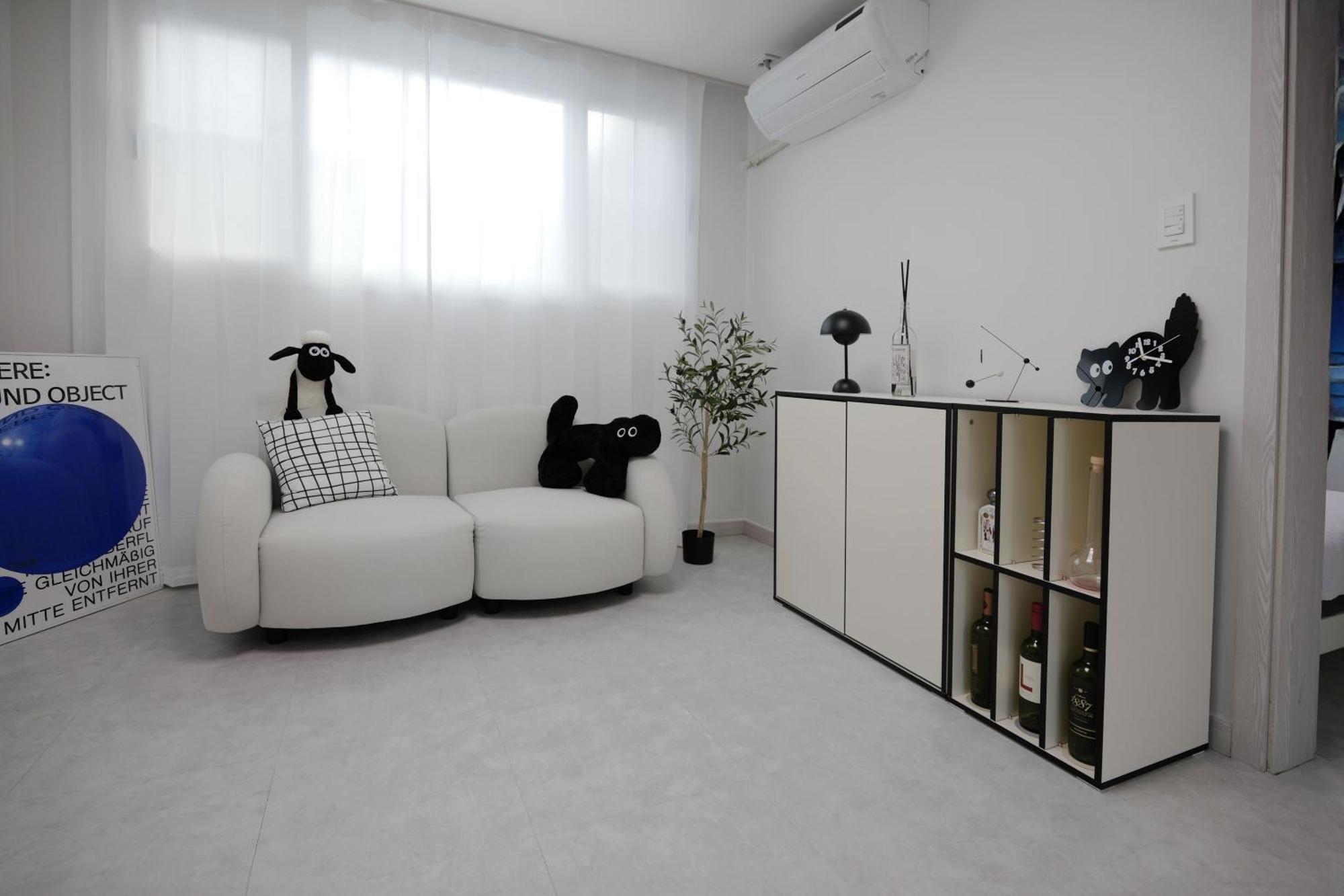 H House Yeonnam Apartment Сеул Екстериор снимка