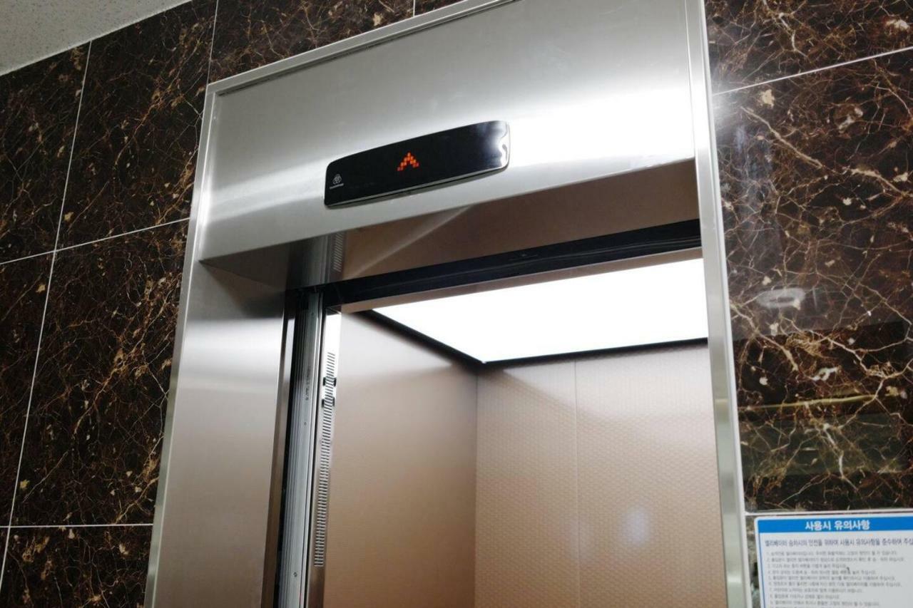 H House Yeonnam Apartment Сеул Екстериор снимка