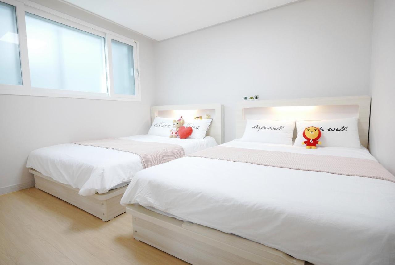 H House Yeonnam Apartment Сеул Екстериор снимка